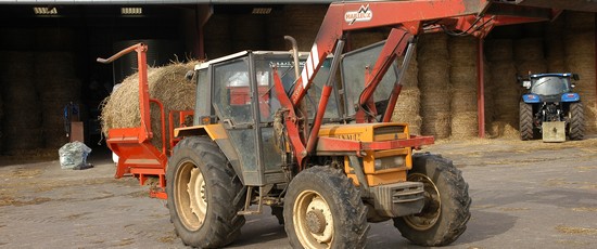 Les Renault 75 14 Ls 80 14 Sp 95 14 Tx Et 103 14 Serie Speciale Tractorama Generation Tracteur