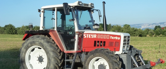 https://tractorama-generationtracteur.fr/wp-content/uploads/GT44-SLim-Steyr_8090_Turbo1.jpg