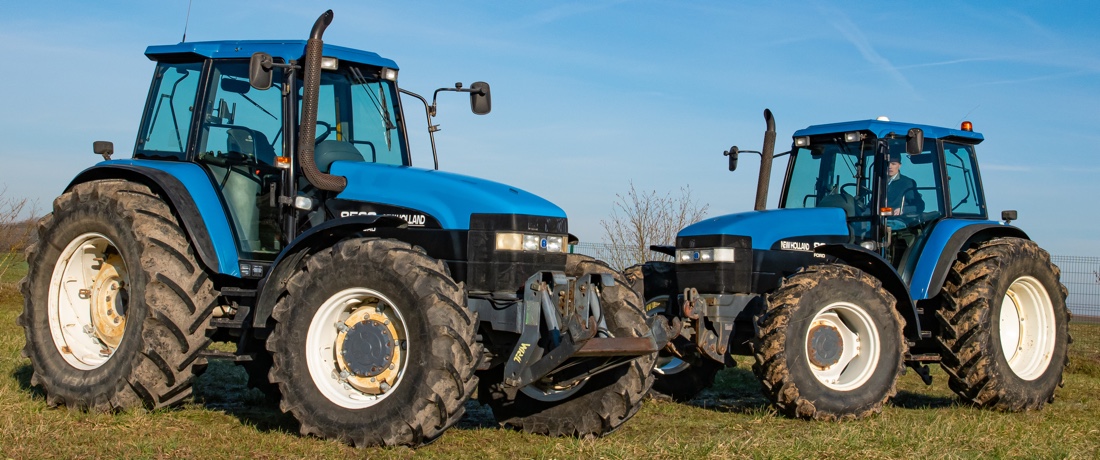 New Holland Ford 8360 et 8560